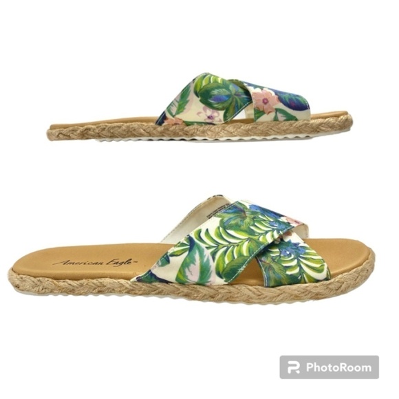AMERICAN EAGLE Sandals in floral criss-cross Size 9 - Picture 3 of 7